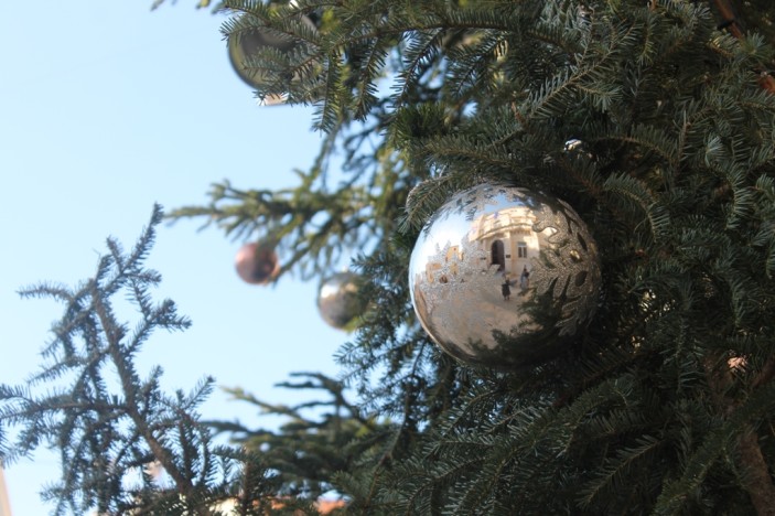 Božićna i novogodišnja čestitka