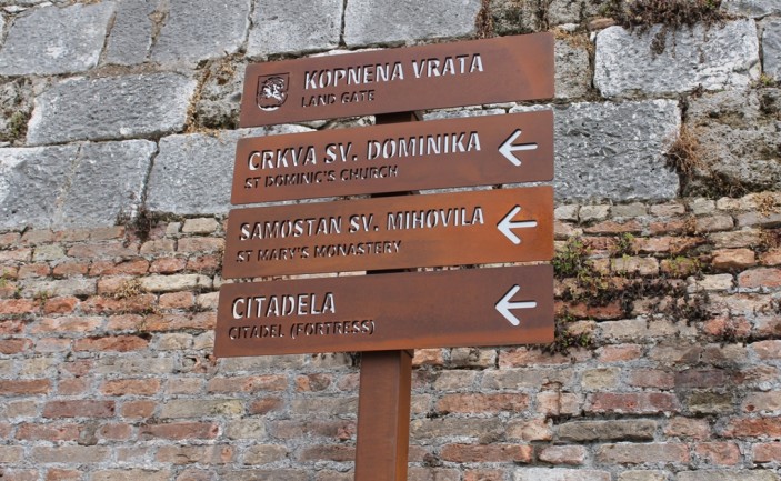 Predstavljena nova urbana turistička signalizacija