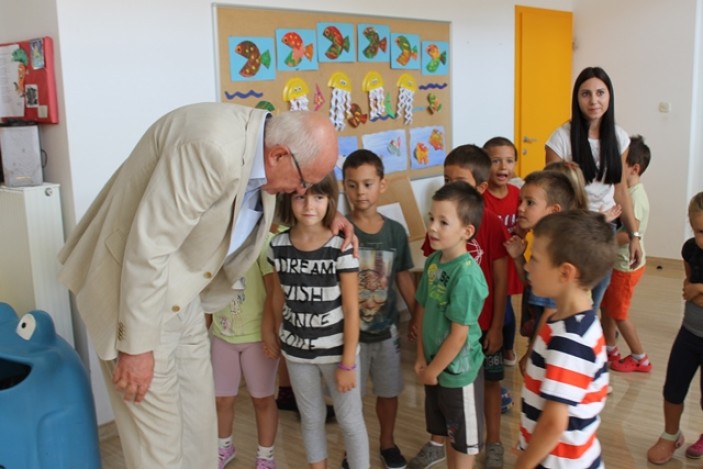 Zamjenik Vrančić posjetio dječji vrtić "Ciciban" i OŠ "Šime Budinić"