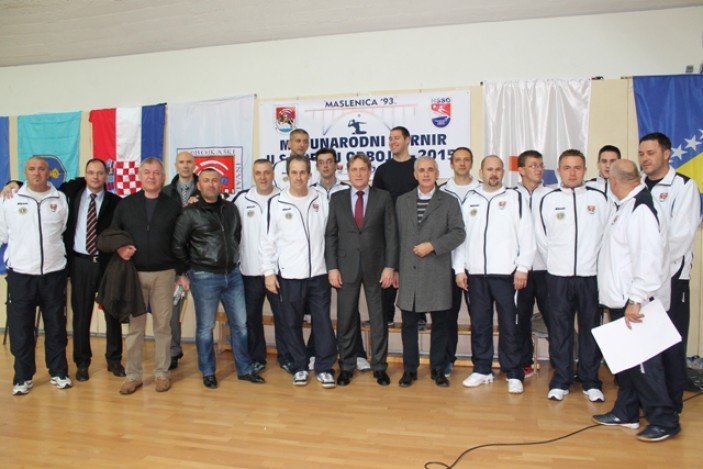 Međunarodnim turnirom u sjedećoj odbojci započeo program obilježavanja VRO Maslenica