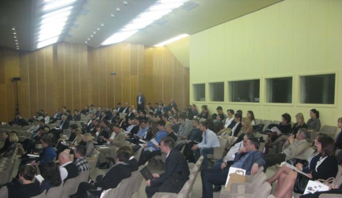 Otvoren simpozij "Uloga komunikacije u gospodarenju otpadom"