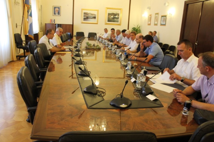 Europa podupire razvoj širokopojasnog interneta u ruralnim područjima i na otocima