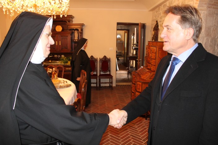 Gradonačelnik Kalmeta na tradicionalnom druženju sa zadarskim benediktinkama