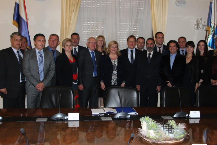 Gradonačelnik Kalmeta predsjednici RH: dobrodošli u grad ljudi koji vas vole