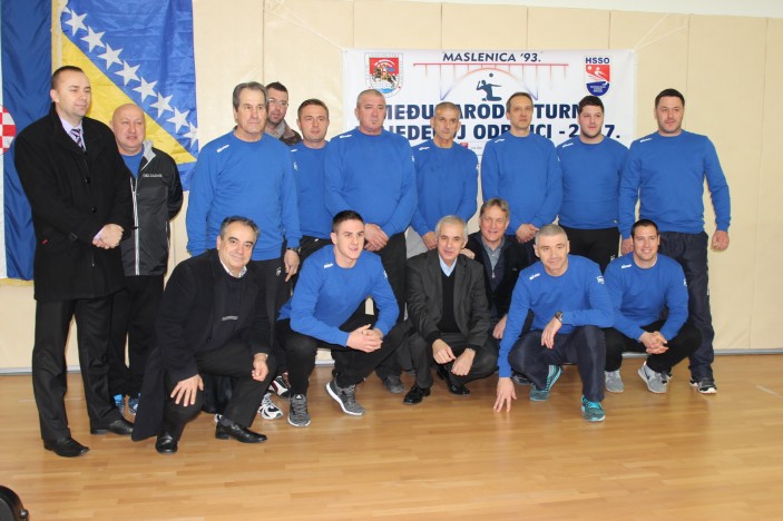 Gradonačelnik Kalmeta i župan Zrilić otvorili Međunarodni turnir u sjedećoj odbojci „Maslenica 93“