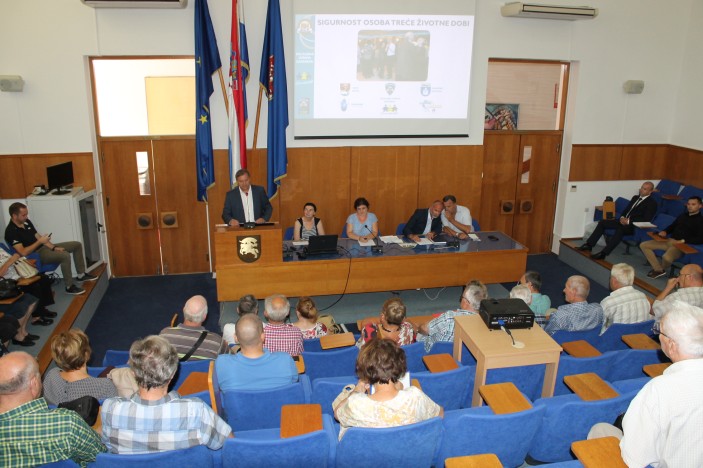 Sigurnost osoba treće životne dobi