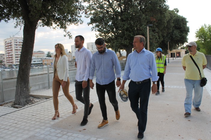 Gradonačelnik u obilasku gradilišta budućih gradskih centara kulture: Providurove palače, UNESCO bedema i Centra za mlade