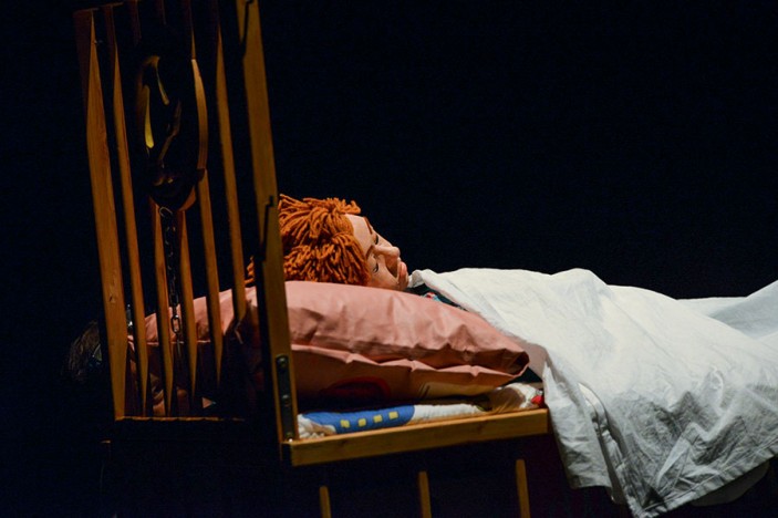 Predstava PALE SAM NA SVIJETU