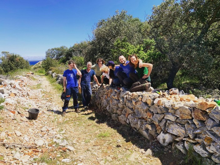 Održana je dvodnevna radionica gradnje suhozida na otoku Silbi