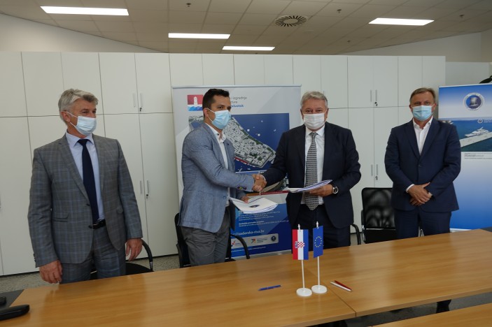 Potpisan ugovor za radove na rekonstrukciji rive