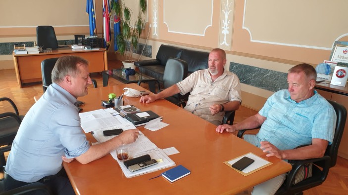 Novi komunalni projekti na Velom Ižu