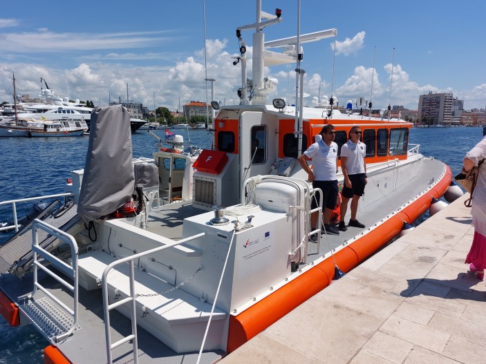 Brodica  pomorske medicinske službe stigla u Zadarsku županiju